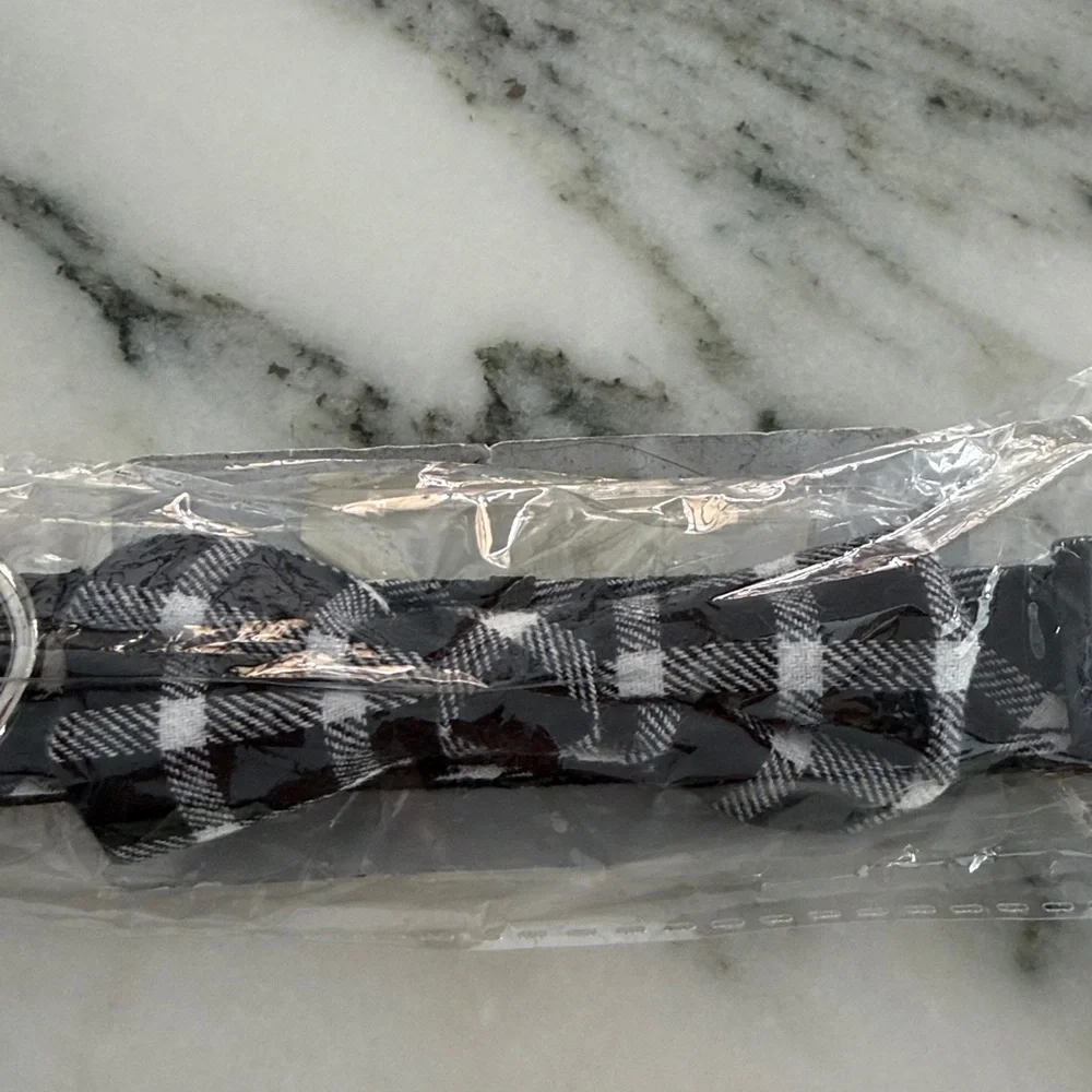 Petco Chester Black White Plaid Bowtie Adjustable Dog Collar Large